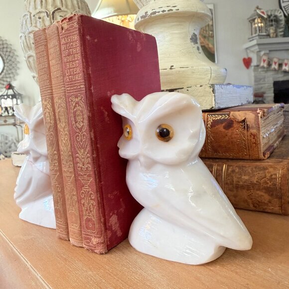 ❤️RESERVED❤️MCM Alabaster Owl Bookends with Glass eyes - Picture 13 of 14